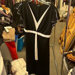 Zinc Black and White Sheath Midi Dress with Flutter Sleeves